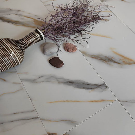 Мрамор Бело-золотой